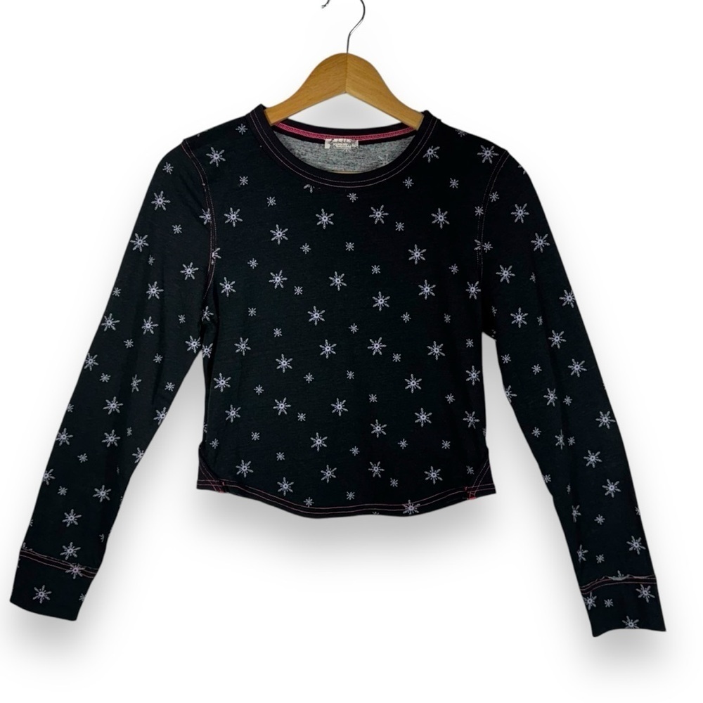 Intimately Free People Crew Neck Long Sleeve Sleep Shirt, Black Snowflake, Small